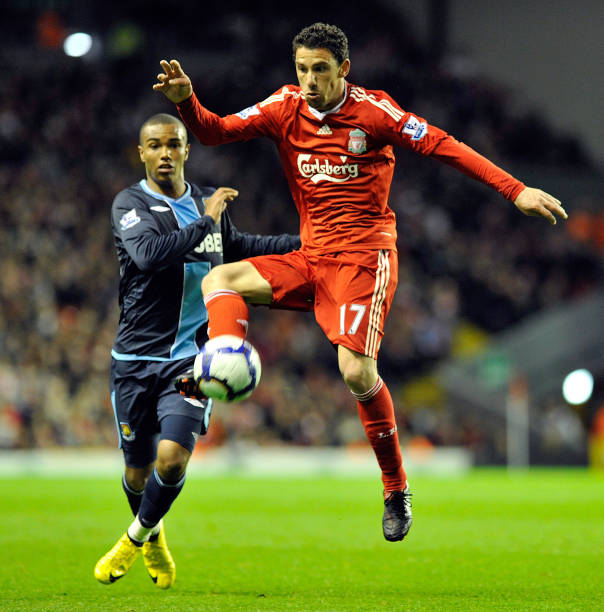 发展奠定了 发展奠定了