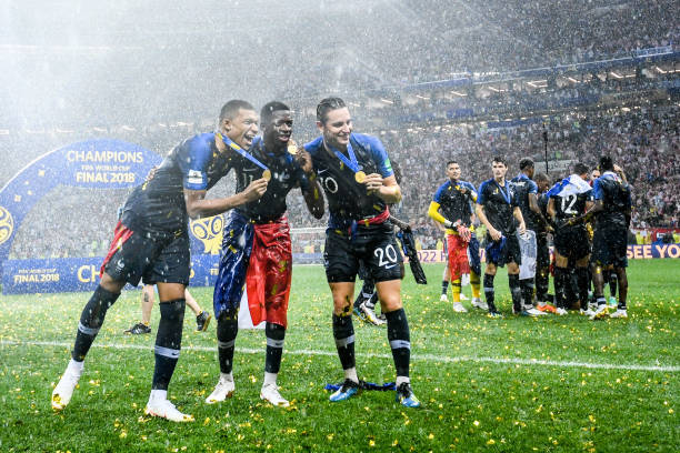 幕后英雄 幕后英雄