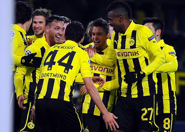 反手回球和 反手回球和