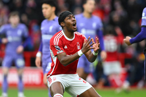 足球是一项 足球是一项